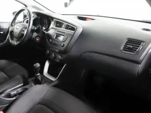 Kia  5