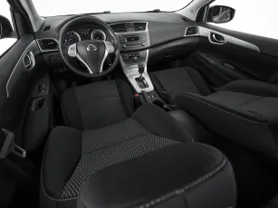 Nissan  9