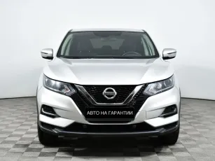 Nissan  2