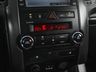 Kia  13