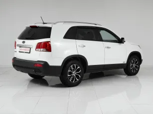 Kia  5