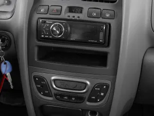 Hyundai  13