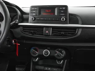 Kia  14
