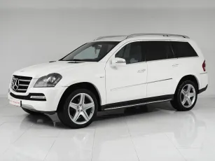 Mercedes-Benz  1