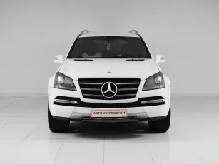 Mercedes-Benz  2
