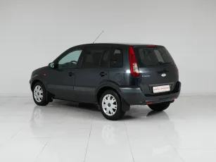 Ford  4