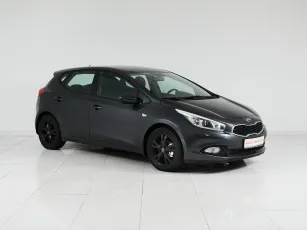 Kia  3