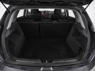 Kia  7