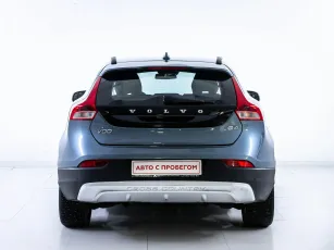 Volvo  6
