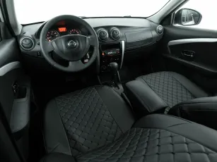 Nissan  9