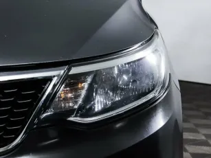 Kia  7