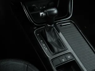 Kia  14