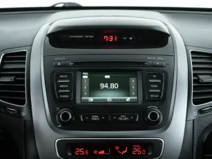 Kia  15