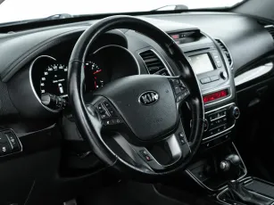 Kia  17