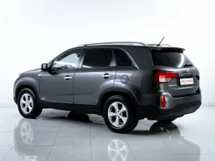 Kia  5