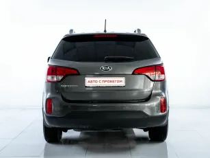 Kia  6