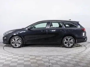 Kia  3