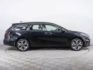 Kia  4