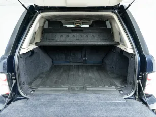 Land Rover  8