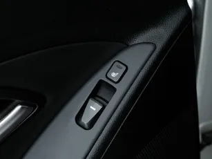 Hyundai  21