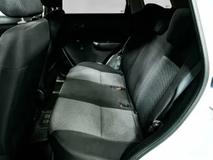 Suzuki  13