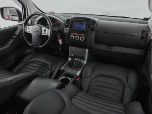 Nissan  10