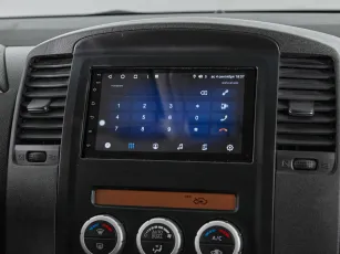 Nissan  12