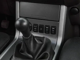 Nissan  14