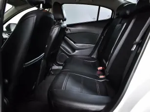 Mazda  12