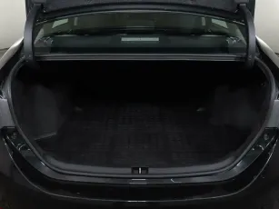 Toyota  16