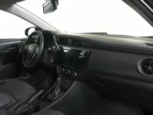 Toyota  8