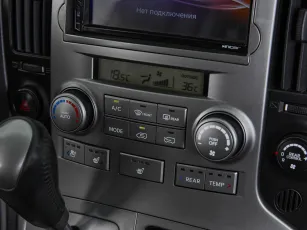 Hyundai  16