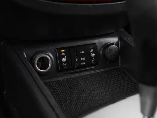 Hyundai  13