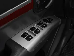 Hyundai  15