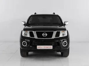 Nissan  2