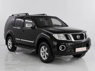 Nissan  3