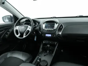 Hyundai  10