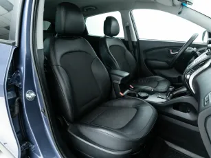 Hyundai  11