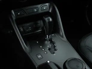 Hyundai  13