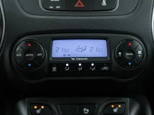 Hyundai  16