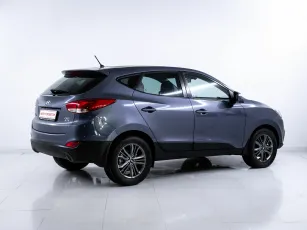 Hyundai  4