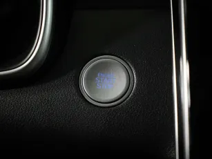 Hyundai  15