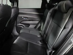 Hyundai  17