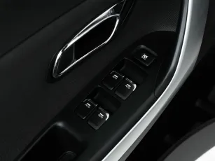 Kia  12