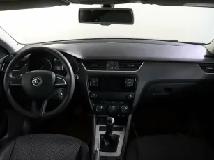 Skoda  9