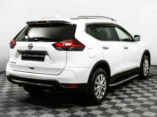 Nissan  5