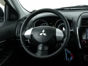 Mitsubishi  20