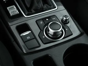 Mazda  15