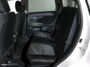 Mitsubishi  10
