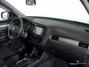 Mitsubishi  5